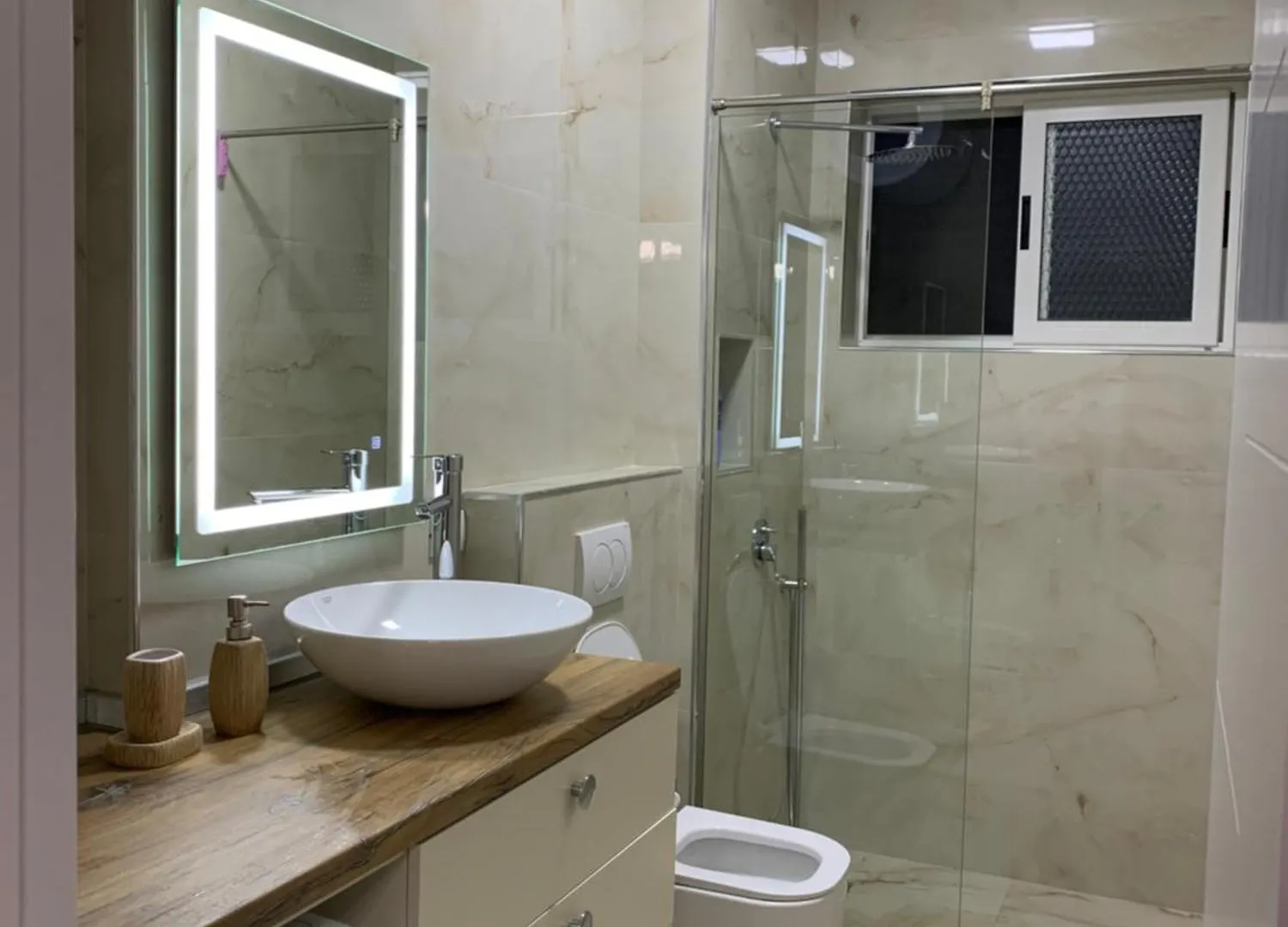Nemanja Apartment Center Durres